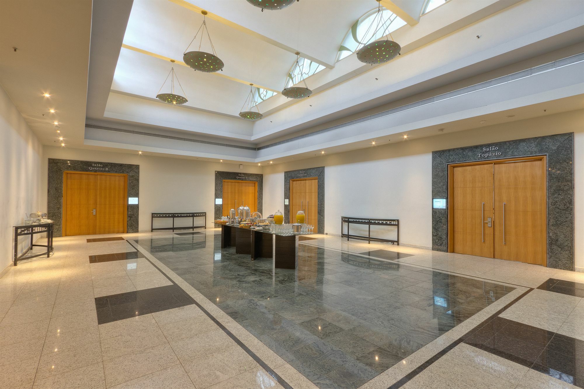 Pullman Rio De Janeiro Sao Conrado Hotel Exterior photo The lobby of the hotel